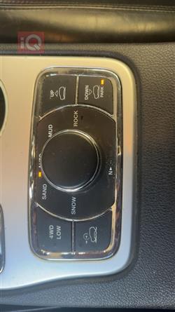 جیپ گراند شیرۆکی